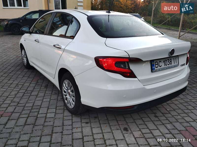 Седан Fiat Tipo 2019 в Львове