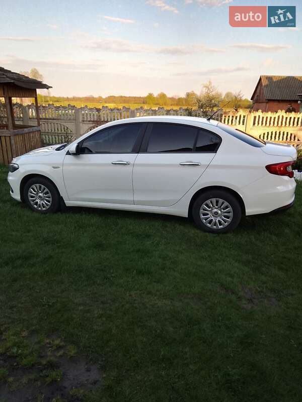 Седан Fiat Tipo 2020 в Києві