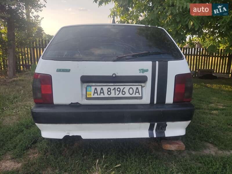 Хэтчбек Fiat Tipo 1989 в Золотоноше