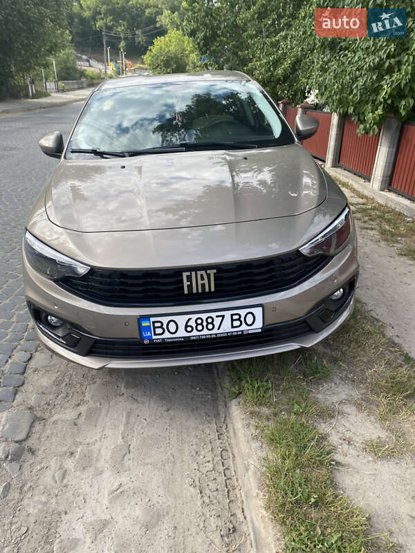 Fiat Tipo 2021