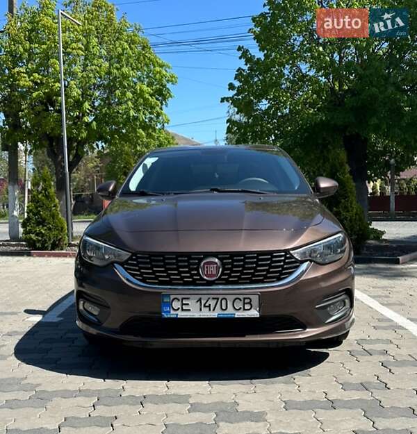 Седан Fiat Tipo 2019 в Ужгороді