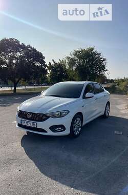 Седан Fiat Tipo 2017 в 
