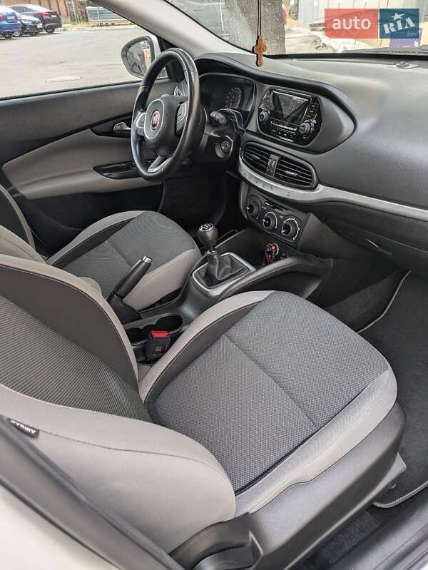 Седан Fiat Tipo 2019 в Киеве