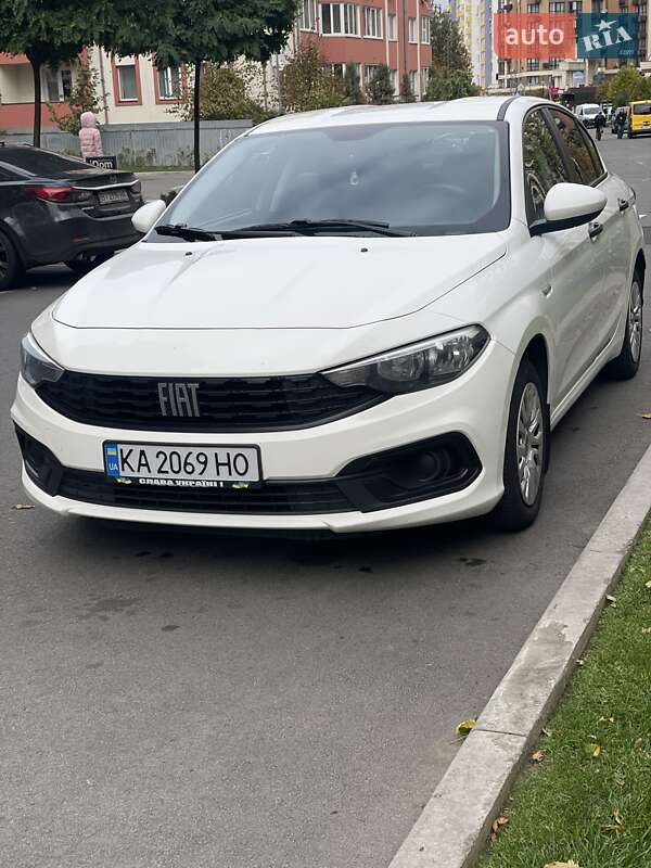 Седан Fiat Tipo 2021 в Киеве