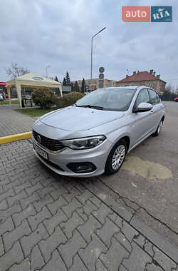 Седан Fiat Tipo 2016 в Мукачевому