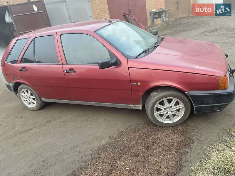 Хэтчбек Fiat Tipo 1990 в Деражне фото 3 Хэтчбек Fiat Tipo 1990 в Деражне