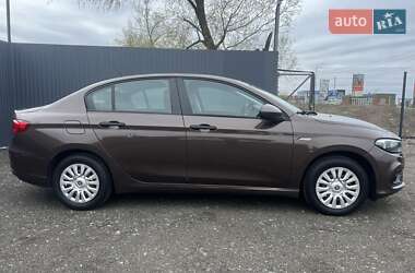 Седан Fiat Tipo 2021 в 