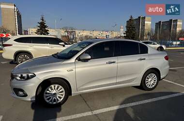 Седан Fiat Tipo 2016 в 