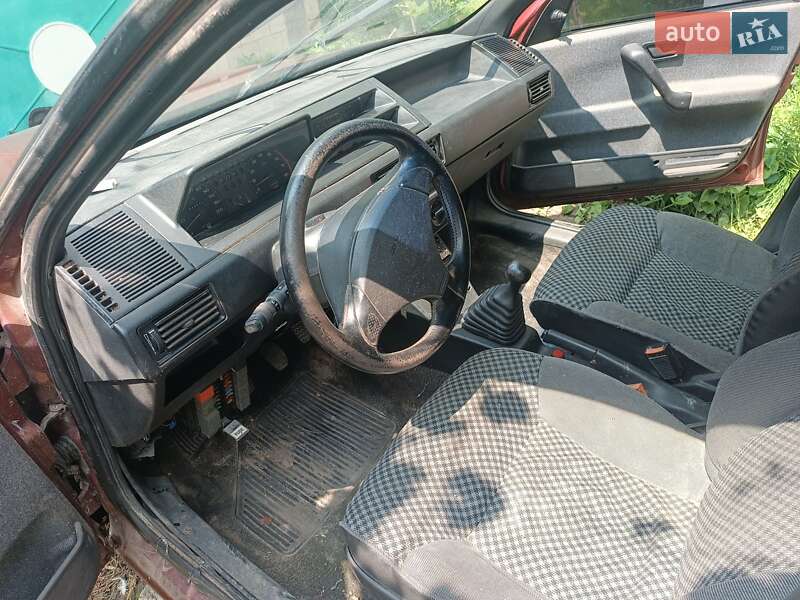 Хэтчбек Fiat Tipo 1993 в Александровке