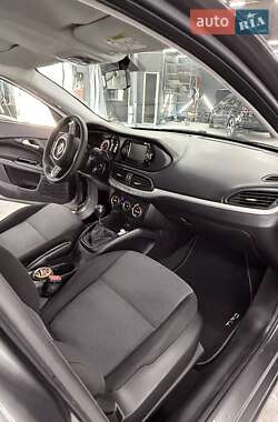 Седан Fiat Tipo 2020 в 