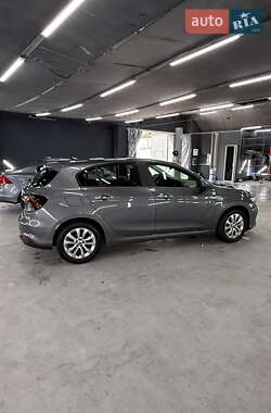 Седан Fiat Tipo 2020 в 