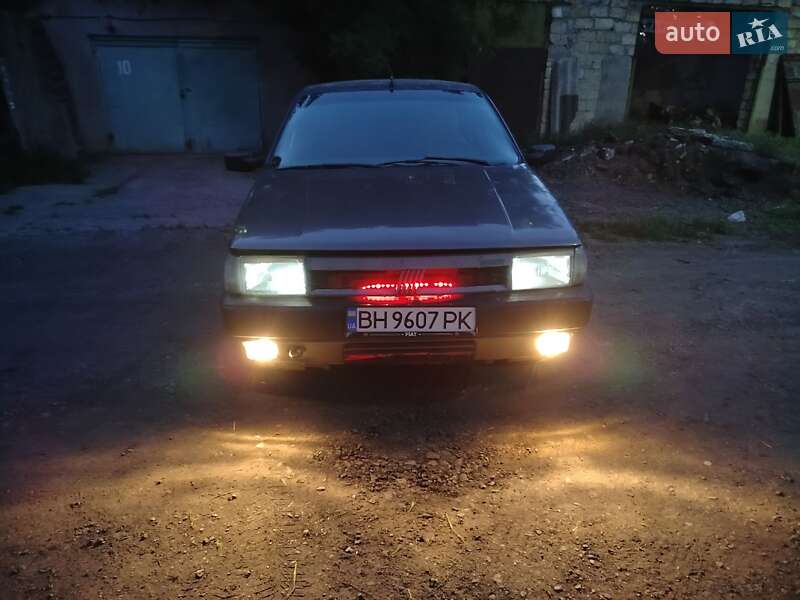Хэтчбек Fiat Tipo 1990 в Арцизе