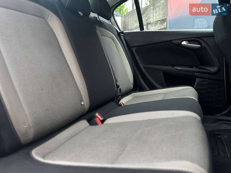 Седан Fiat Tipo 2017 в Львове