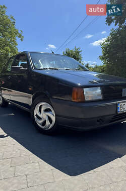 Хэтчбек Fiat Tipo 1988 в 