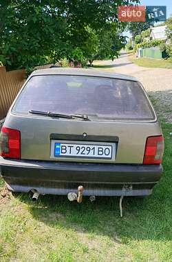 Хэтчбек Fiat Tipo 1991 в 