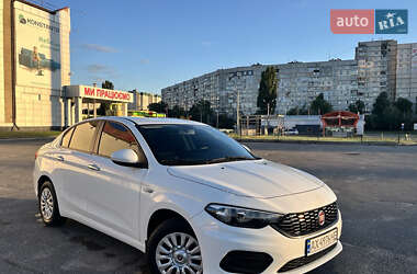 Седан Fiat Tipo 2018 в 