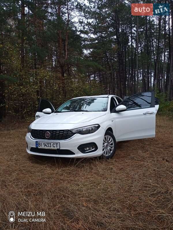 Седан Fiat Tipo 2018 в 