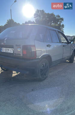 Хэтчбек Fiat Tipo 1990 в 