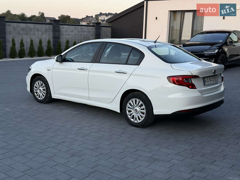 Седан Fiat Tipo 2019 в Дубно