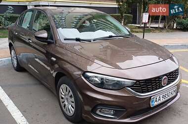 Седан Fiat Tipo 2019 в Киеве