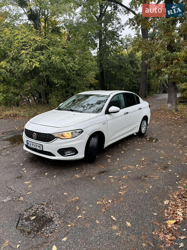 Седан Fiat Tipo 2016 в Киеве