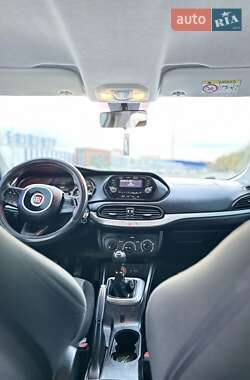 Седан Fiat Tipo 2018 в 
