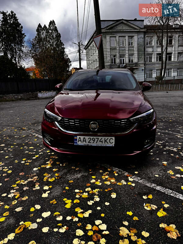 Седан Fiat Tipo 2019 в Києві