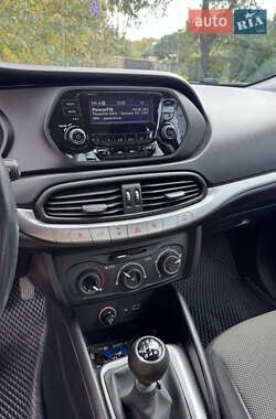 Седан Fiat Tipo 2019 в 