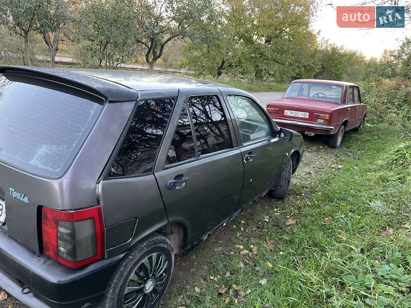 Хэтчбек Fiat Tipo 1989 в Черновцах фото 4 Хэтчбек Fiat Tipo 1989 в Черновцах