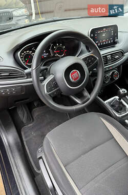 Хэтчбек Fiat Tipo 2016 в 