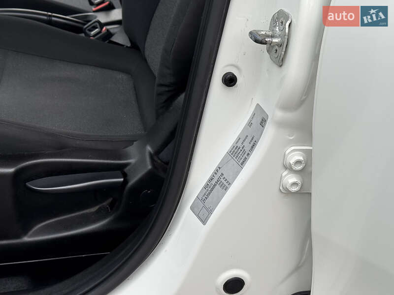 Седан Fiat Tipo 2020 в Смеле