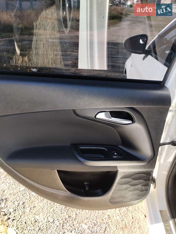 Седан Fiat Tipo 2018 в Виннице фото 40 Седан Fiat Tipo 2018 в Виннице