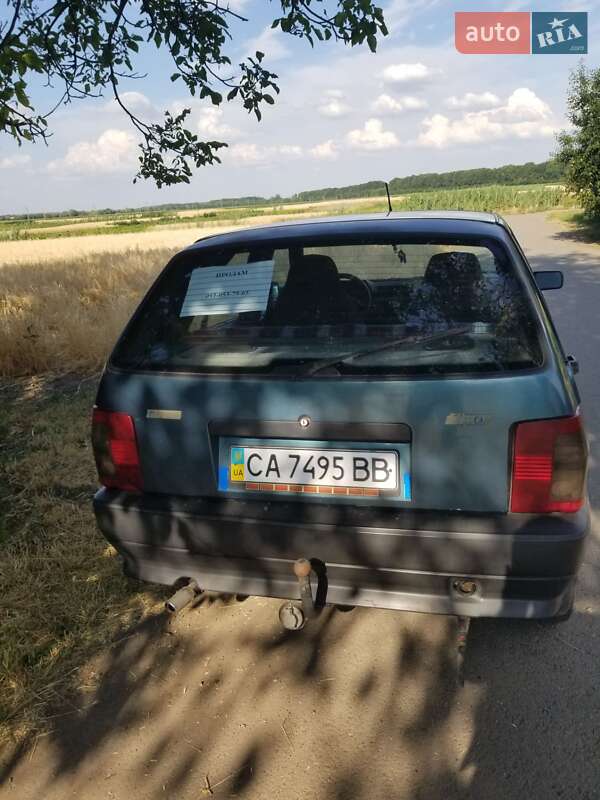 Хэтчбек Fiat Tipo 1994 в Шполе фото 3 Хэтчбек Fiat Tipo 1994 в Шполе