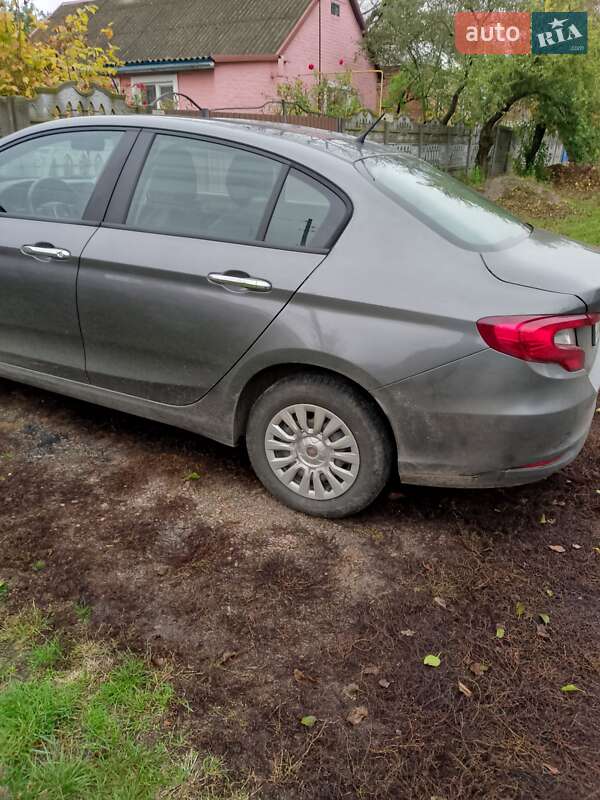 Седан Fiat Tipo 2018 в Хороле фото 5 Седан Fiat Tipo 2018 в Хороле
