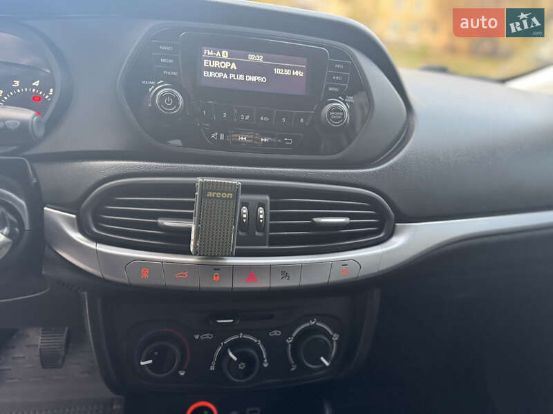 Седан Fiat Tipo 2019 в Дніпрі