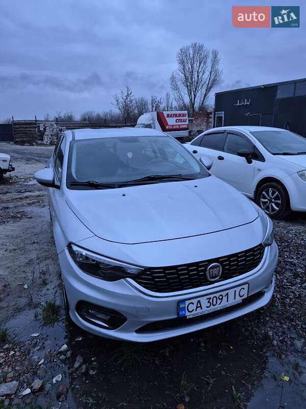 Седан Fiat Tipo 2020 в Черкассах