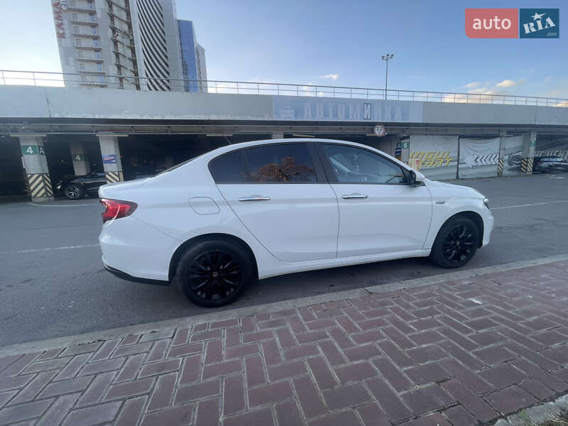 Седан Fiat Tipo 2020 в Києві