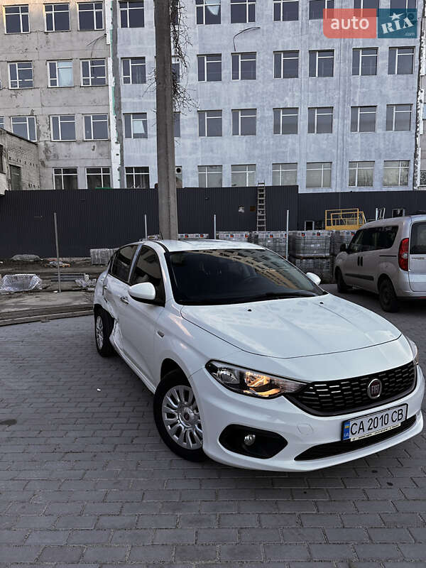 Хетчбек Fiat Tipo 2017 в Черкасах