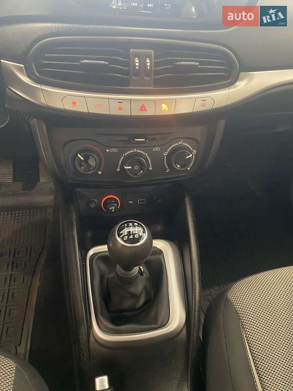 Седан Fiat Tipo 2019 в Ірпені