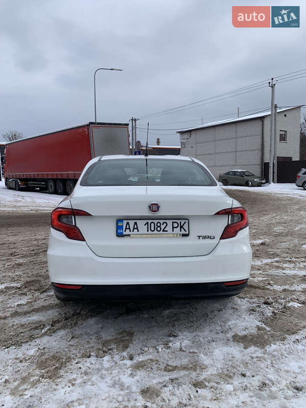 Седан Fiat Tipo 2016 в Києві
