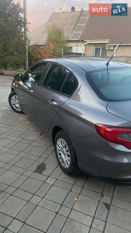 Седан Fiat Tipo 2018 в Кривом Роге