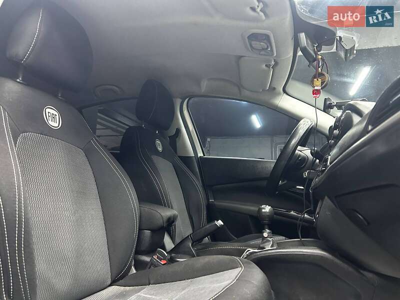 Седан Fiat Tipo 2018 в Чернівцях