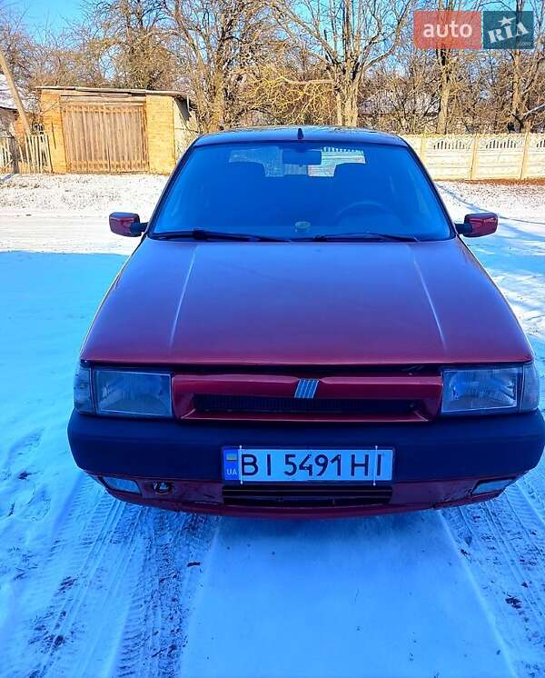 Хетчбек Fiat Tipo 1992 в Хоролі