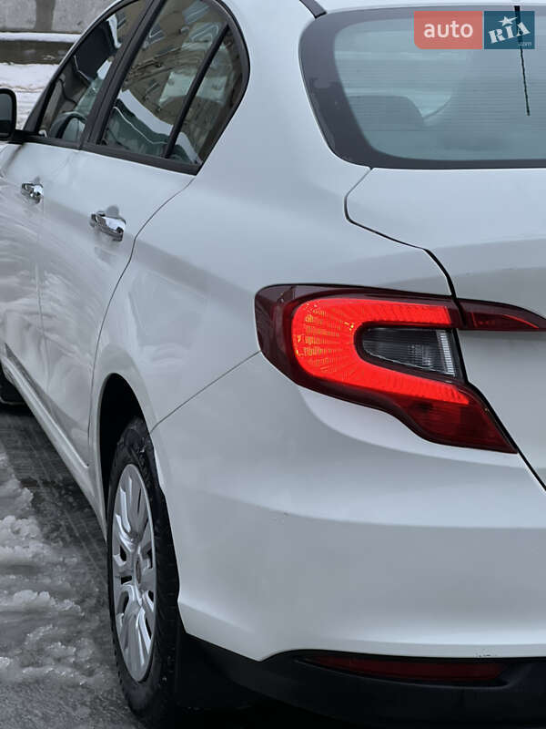 Седан Fiat Tipo 2018 в Киеве фото 37 Седан Fiat Tipo 2018 в Киеве