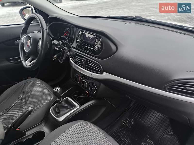 Седан Fiat Tipo 2019 в Хмельницькому