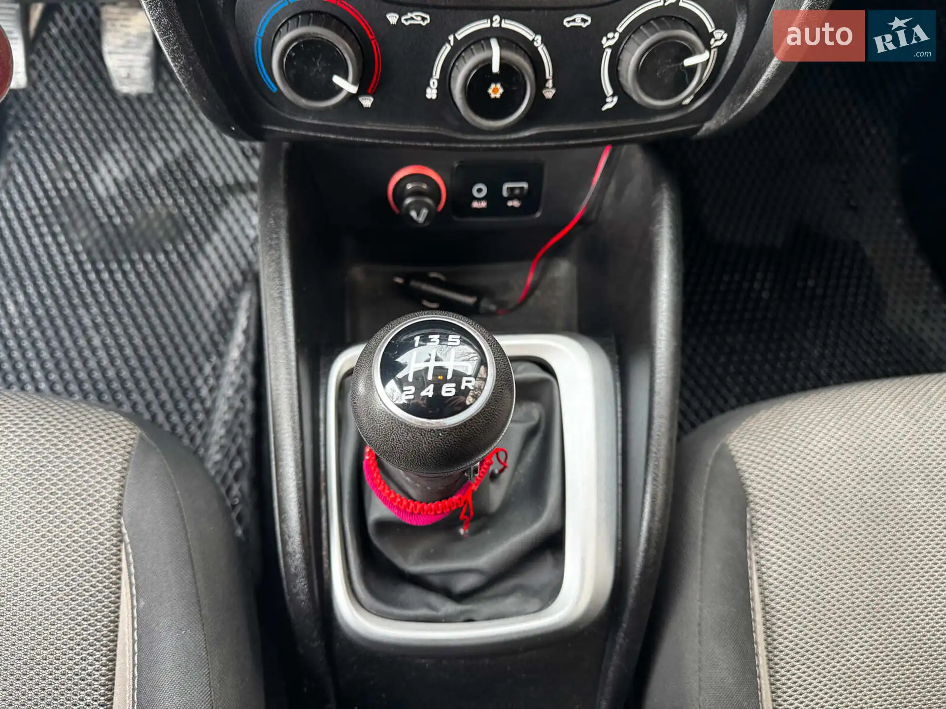 2018 Fiat Tipo - мініатюра 19
