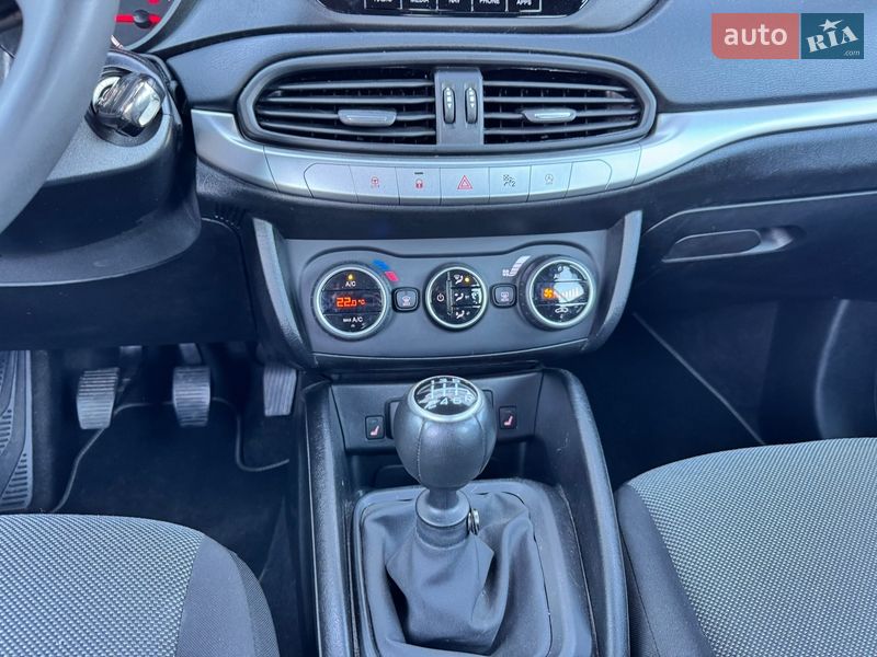 Хэтчбек Fiat Tipo 2020 в Киеве