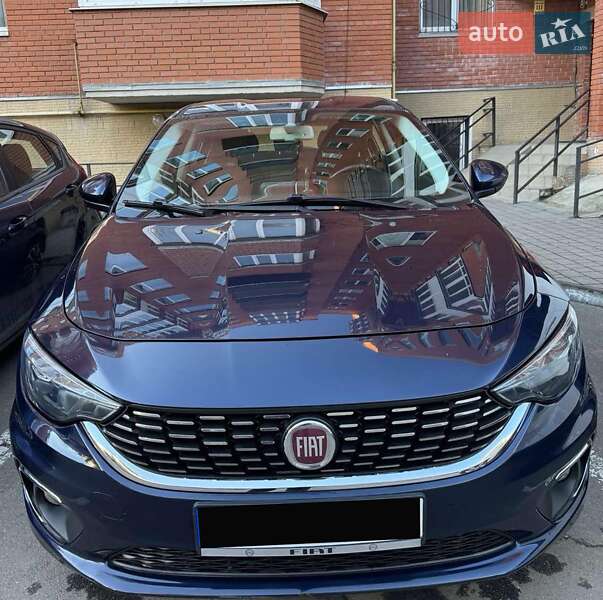 Седан Fiat Tipo 2018 в Тернополі