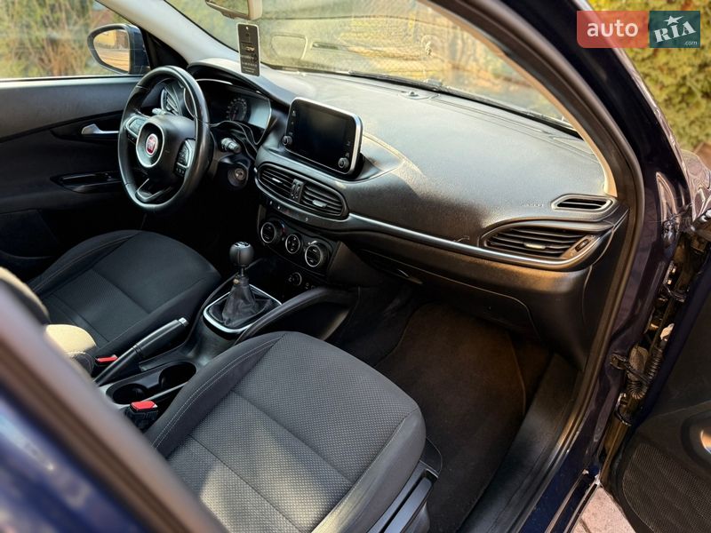 Универсал Fiat Tipo 2017 в Ивано-Франковске