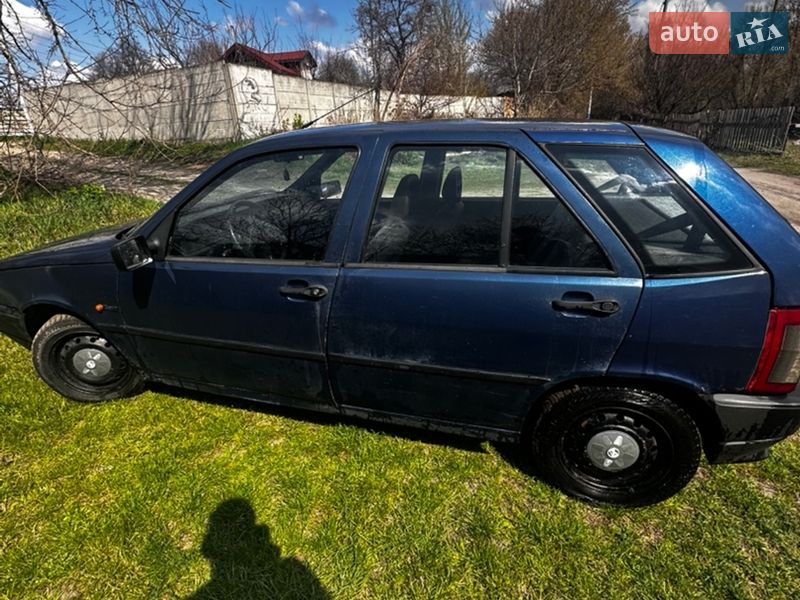 Хэтчбек Fiat Tipo 1994 в Буче